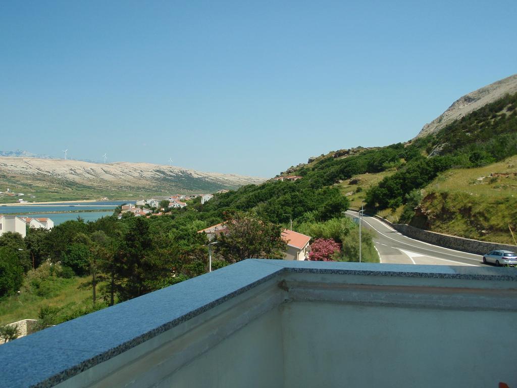 Apartments Ariana Pag Town Exterior photo